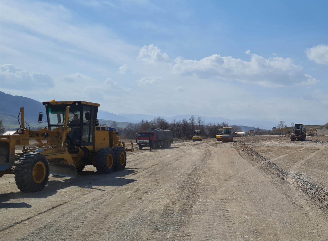 “Horadiz-Ağbənd dəmir yolu xəttinin tikintisi” layihəsi (km 22+200 - km 24+300)